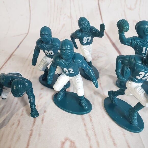 2002 Kaskey Lot of 10 Teal Green & White Mini Football Players Figures Toyes - Picture 3 of 8